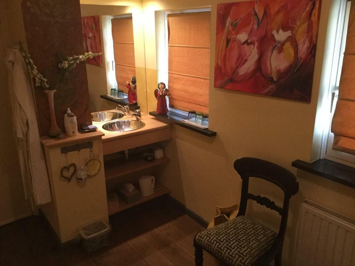B&B Lux Schijndel Bagian luar foto